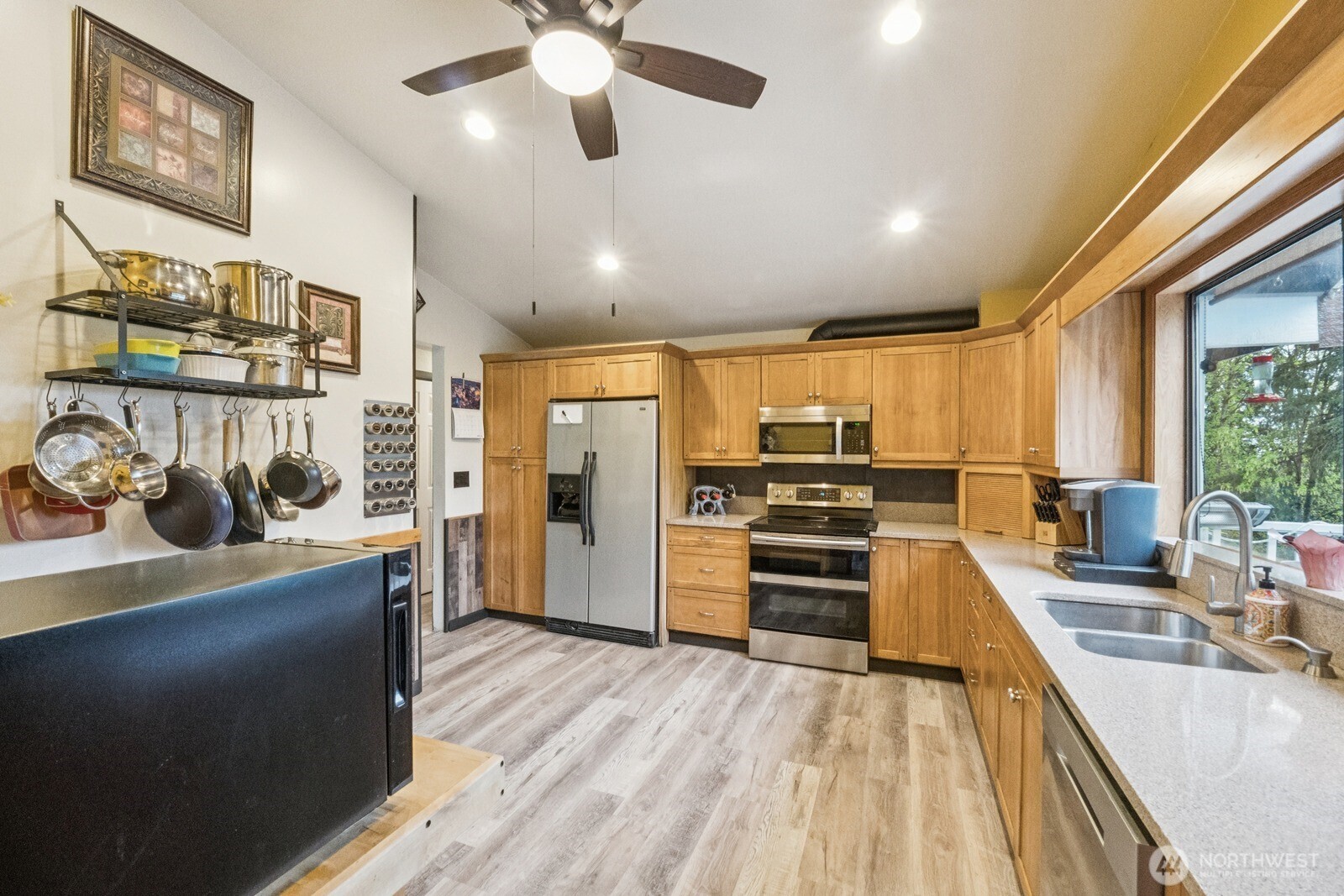 511 South 31st Street Renton, WA 98055 - Photo 10 of 37