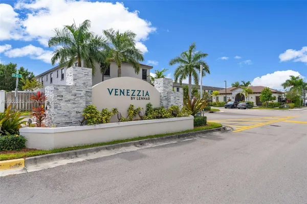 $480,000 | 14782 Southwest 181st Terrace, Miami, FL 33187