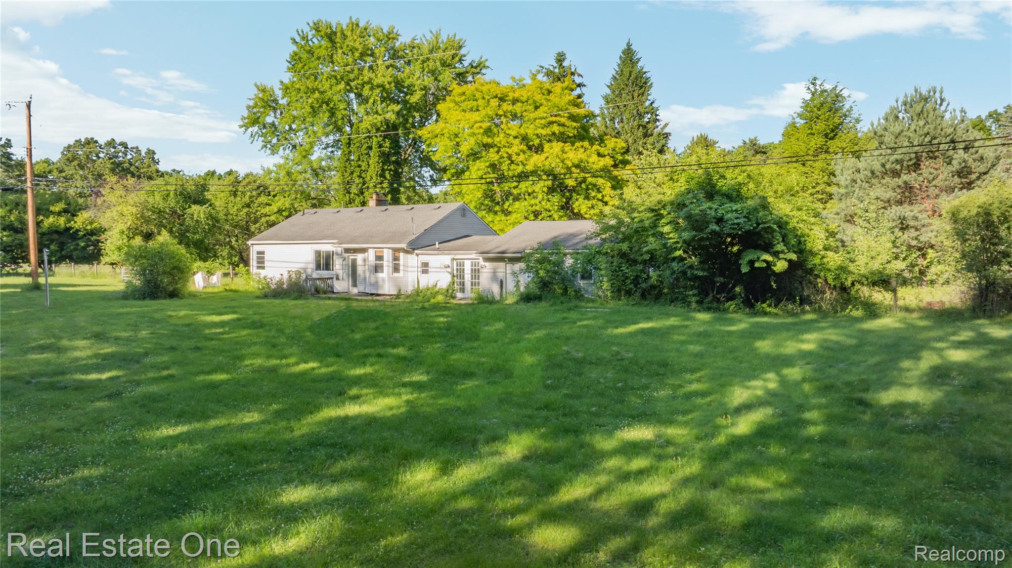 9585 North Eston Road Clarkston, MI 48348 - Photo 51 of 60 9585 N Eston - OnDemand Pix Photography (41).jpg