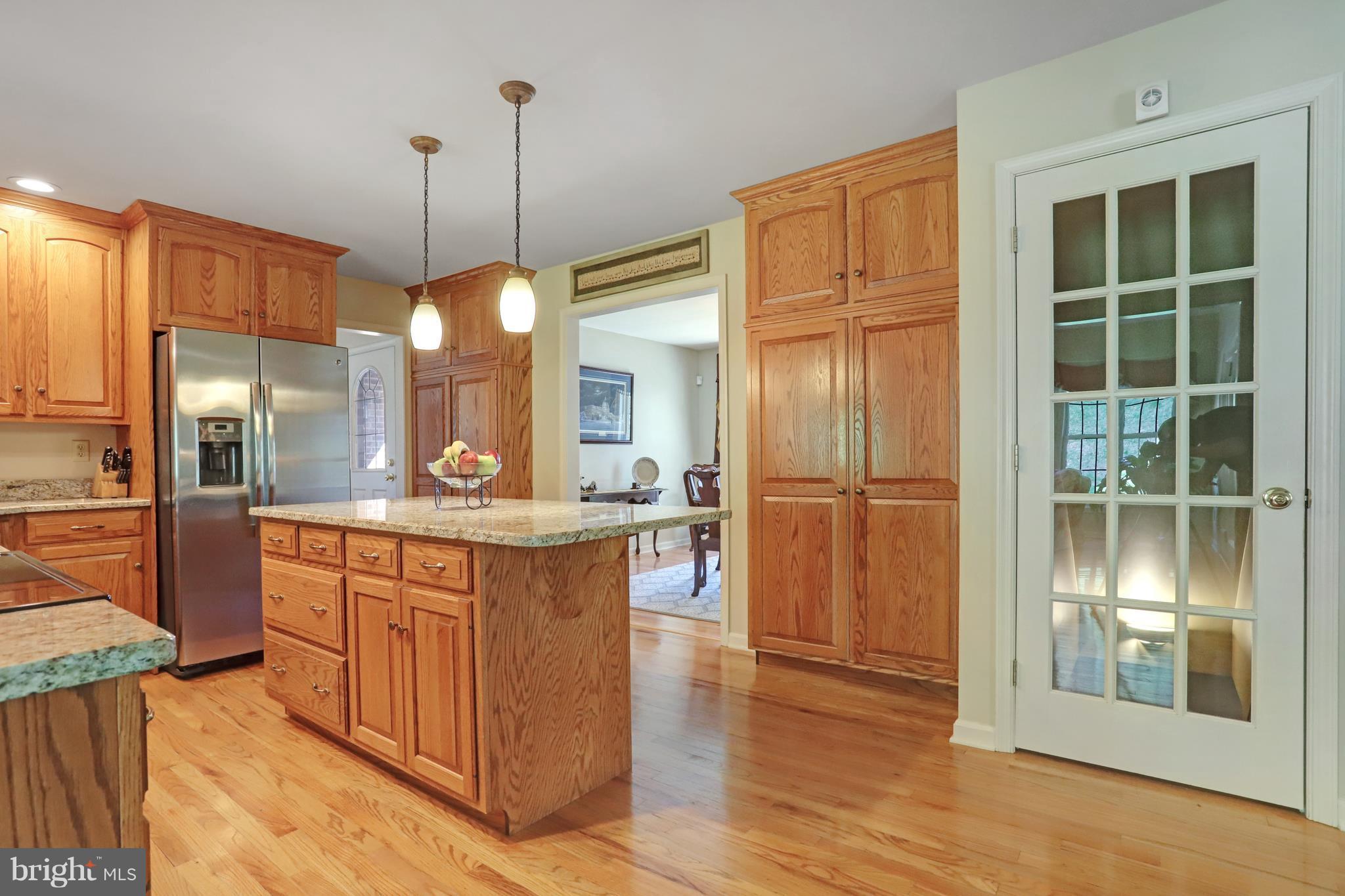 21163 Greenbrier Road Boonsboro, MD 21713 - Photo 7 of 30 Kitchen