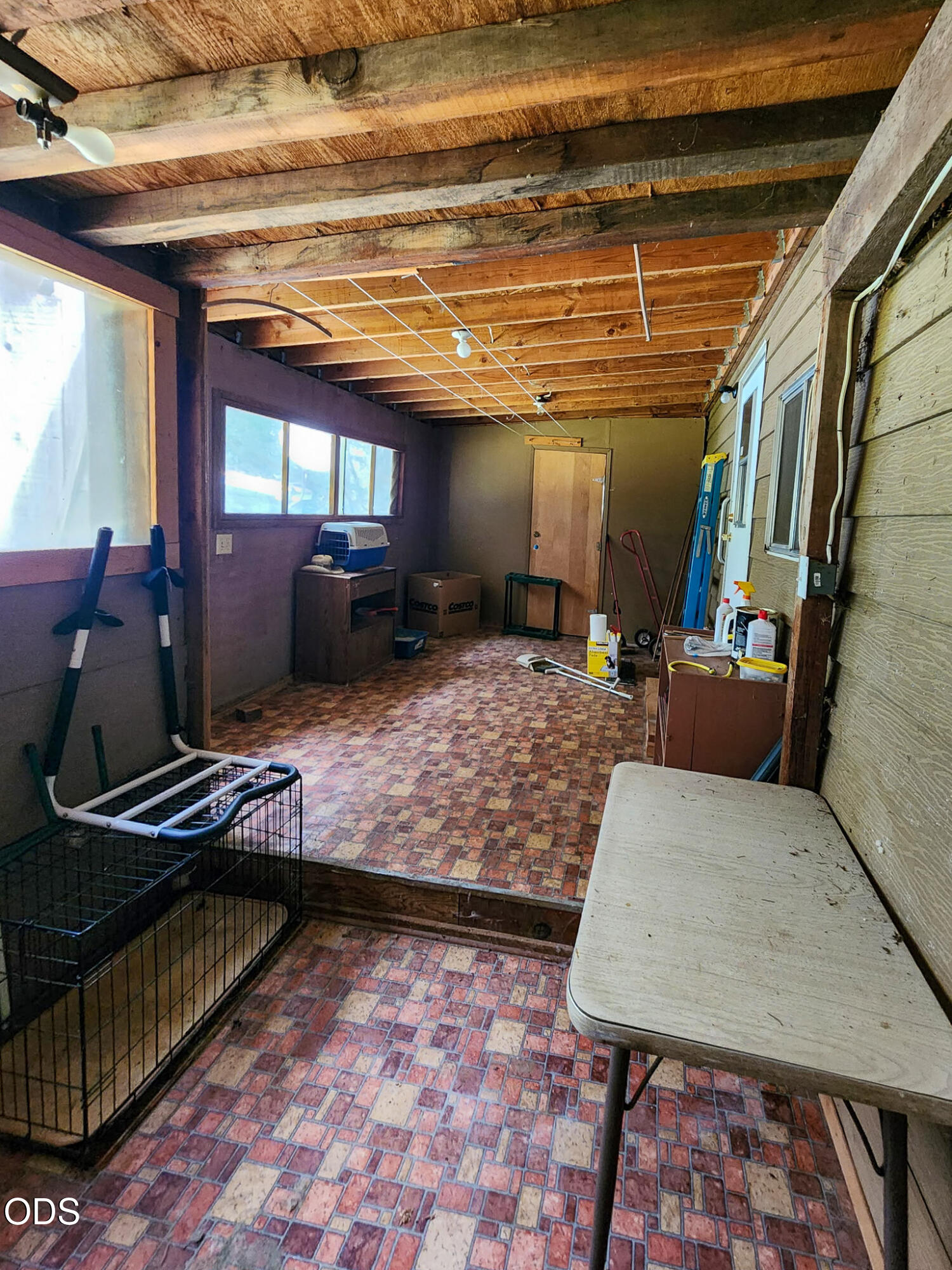 350 Hamilton Avenue Cave Junction, OR 97523 - Photo 30 of 34