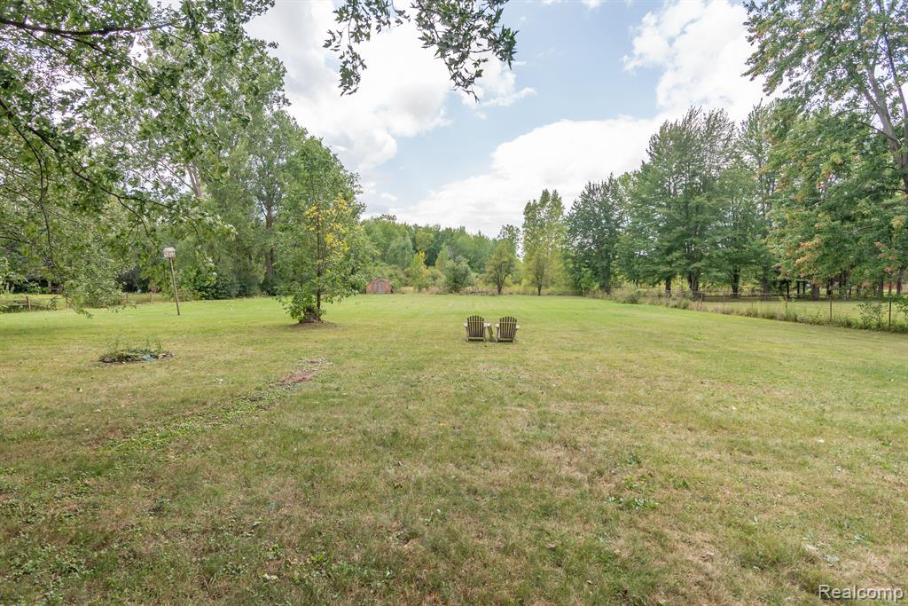 5337 North Linden Road Flint, MI 48504 - Photo 16 of 20 Gallery Image 16