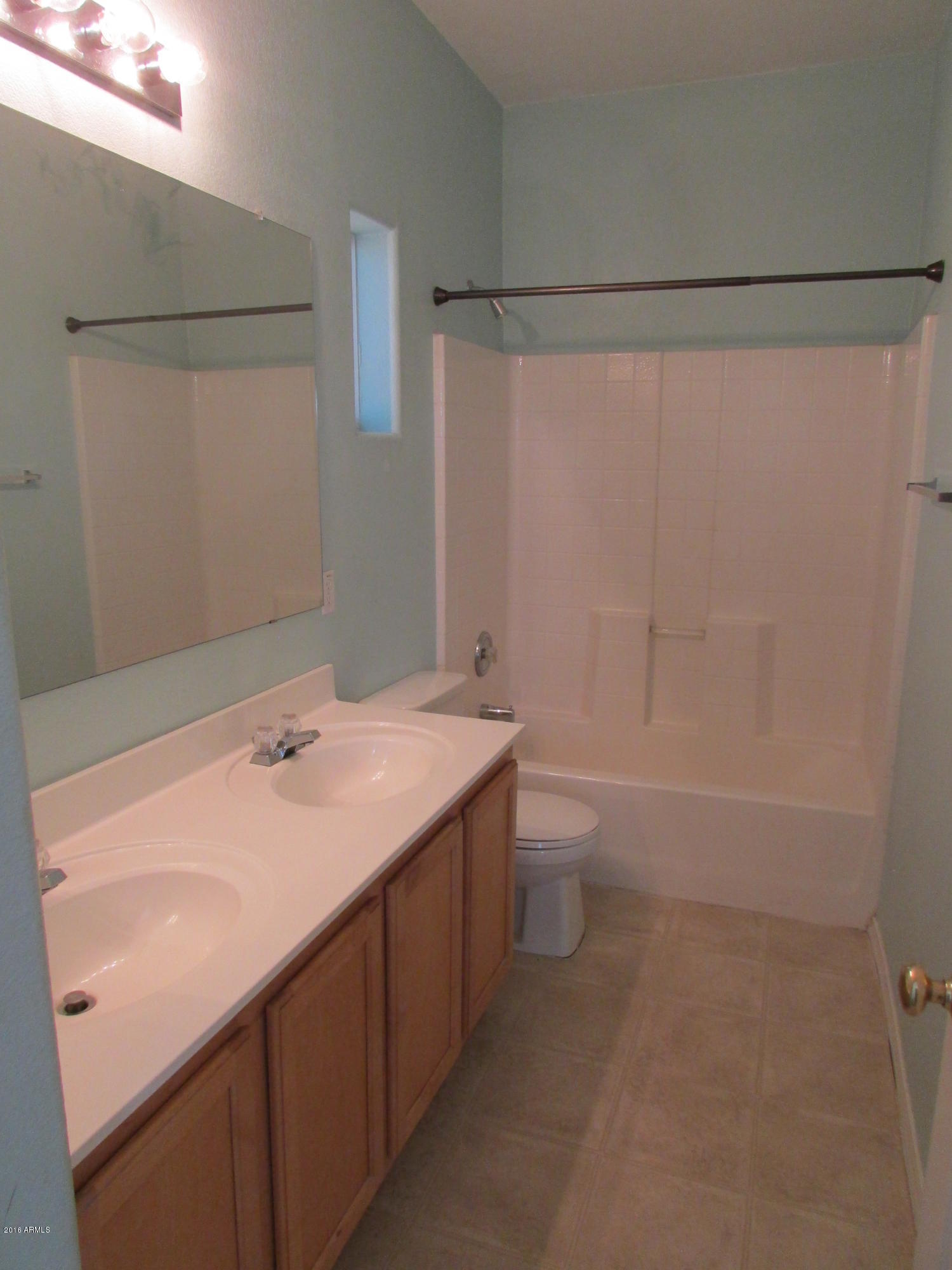 13238 West Redfield Road Surprise, AZ 85379 - Photo 14 of 17 IMG_1740