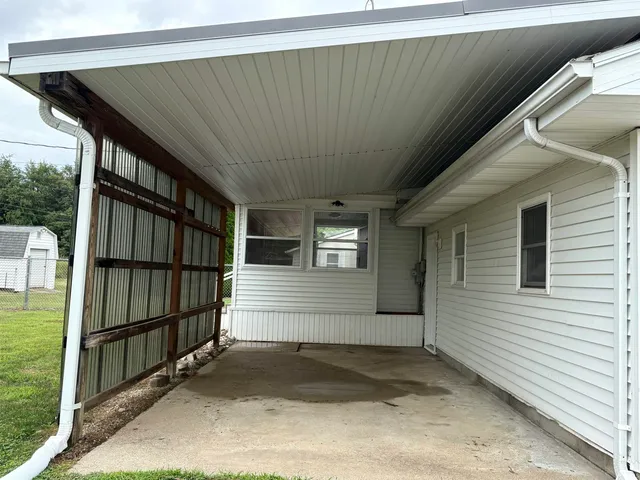 $309,900 | 1403 Lakeview Boulevard, Warsaw, IN 46580