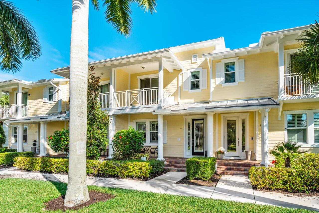 1311 Community Drive Jupiter, FL 33458 - Photo 31 of 32 003-1311CommunityDrive-Jupiter-FL-33458-
