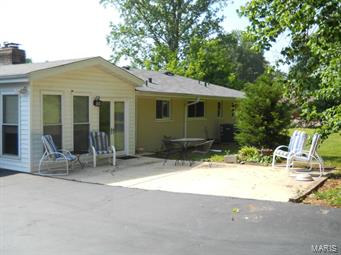 7 Lochhaven Ballwin, MO 63021 - Photo 26 of 31 Gallery Image 26
