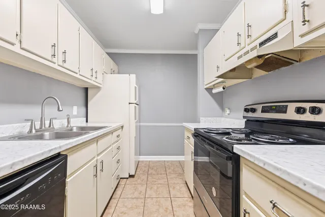 $135,000 | 220 Doucet Road, Unit 201A, Lafayette, LA 70503