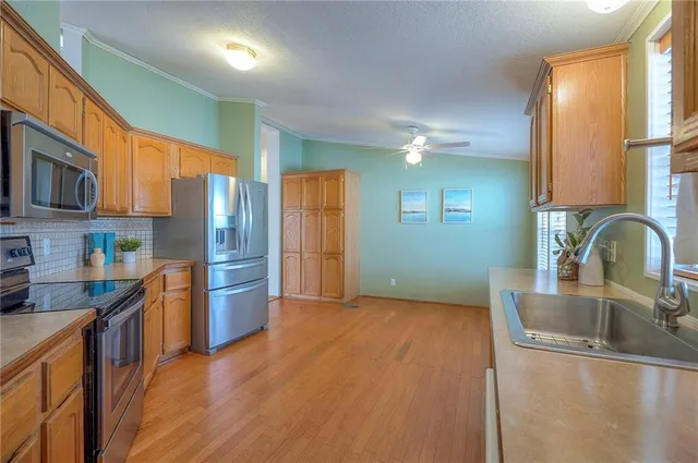 $220,000 | 186 Fascination Lane, Linn Valley, KS 66040