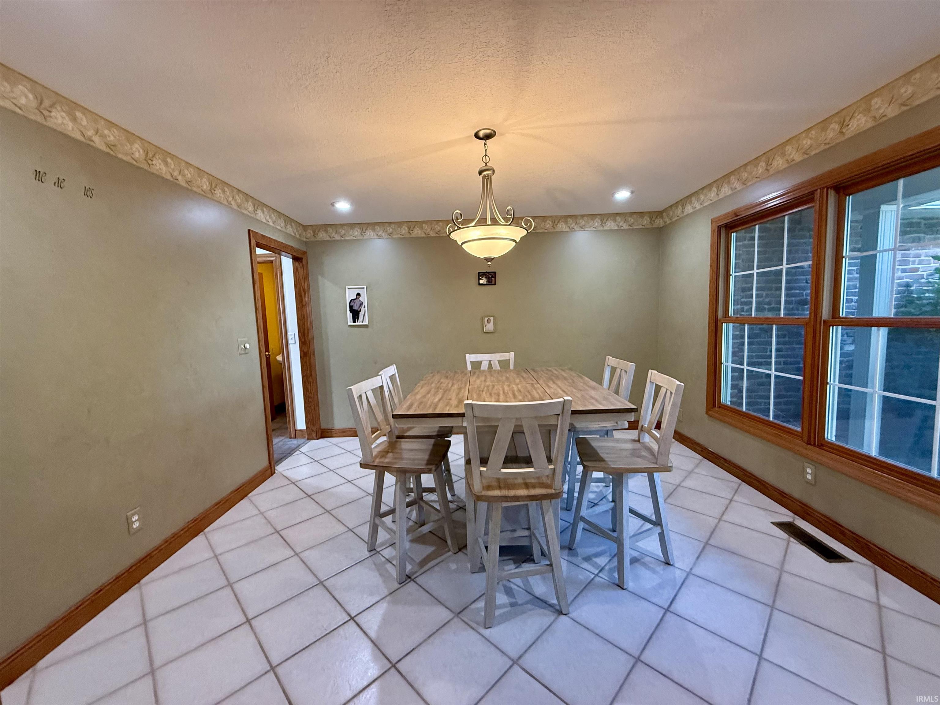 3419 Mt Vernon Drive Vincennes, IN 47591 - Photo 5 of 36