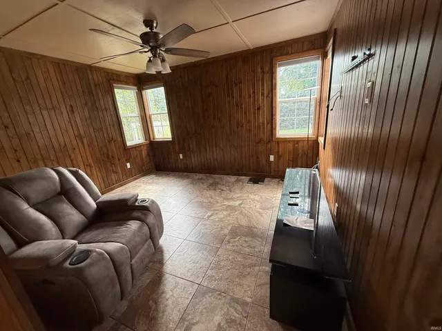 $465,000 | 3419 Mt Vernon Drive, Vincennes, IN 47591