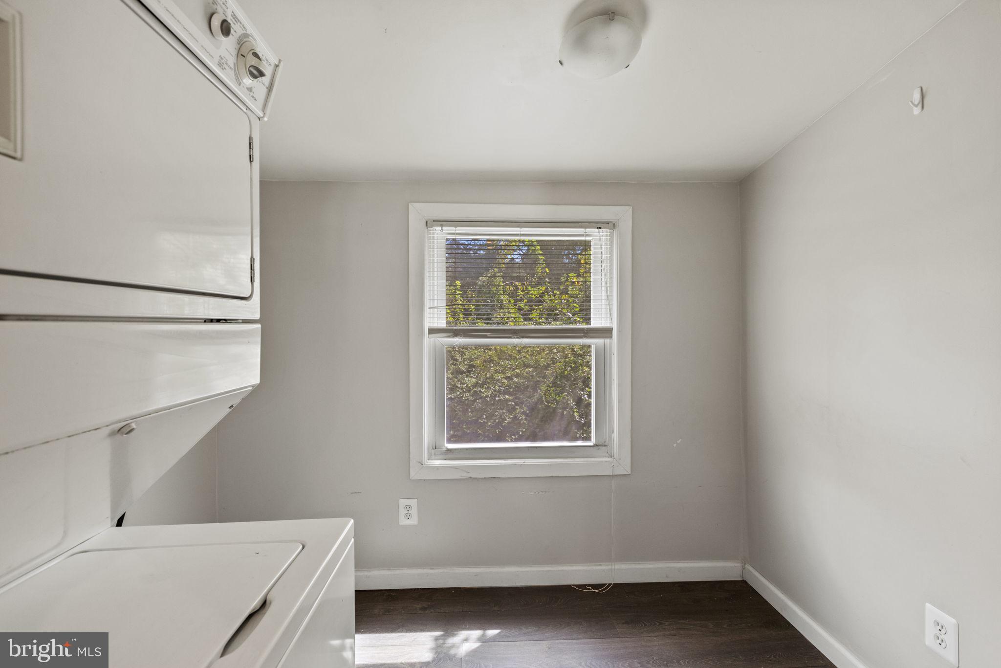 14208 Peddicord Road Mount Airy, MD 21771 - Photo 17 of 25 Gallery Image 17