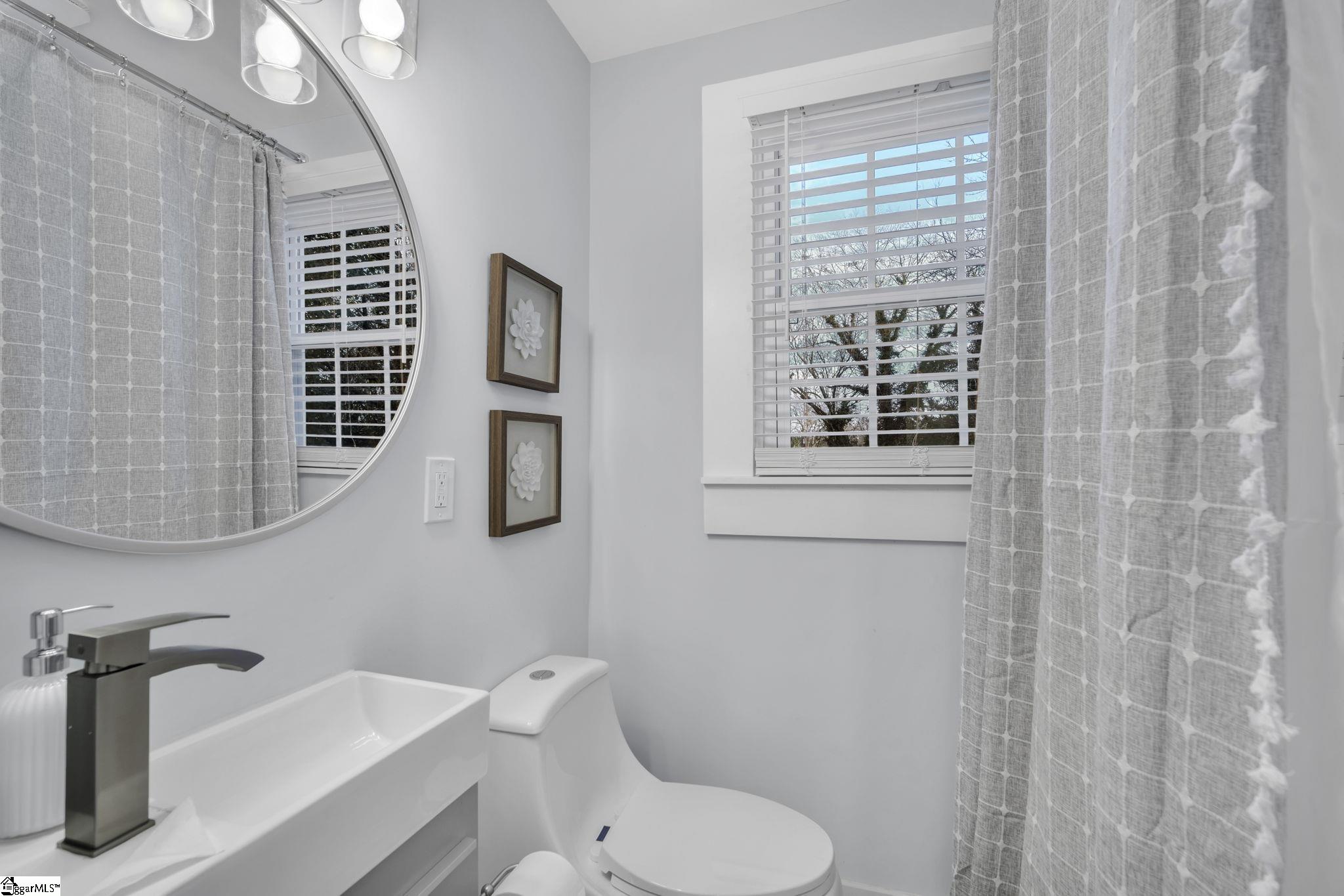 804 Perry Road Greenville, SC 29609 - Photo 11 of 17 Gallery Image 11