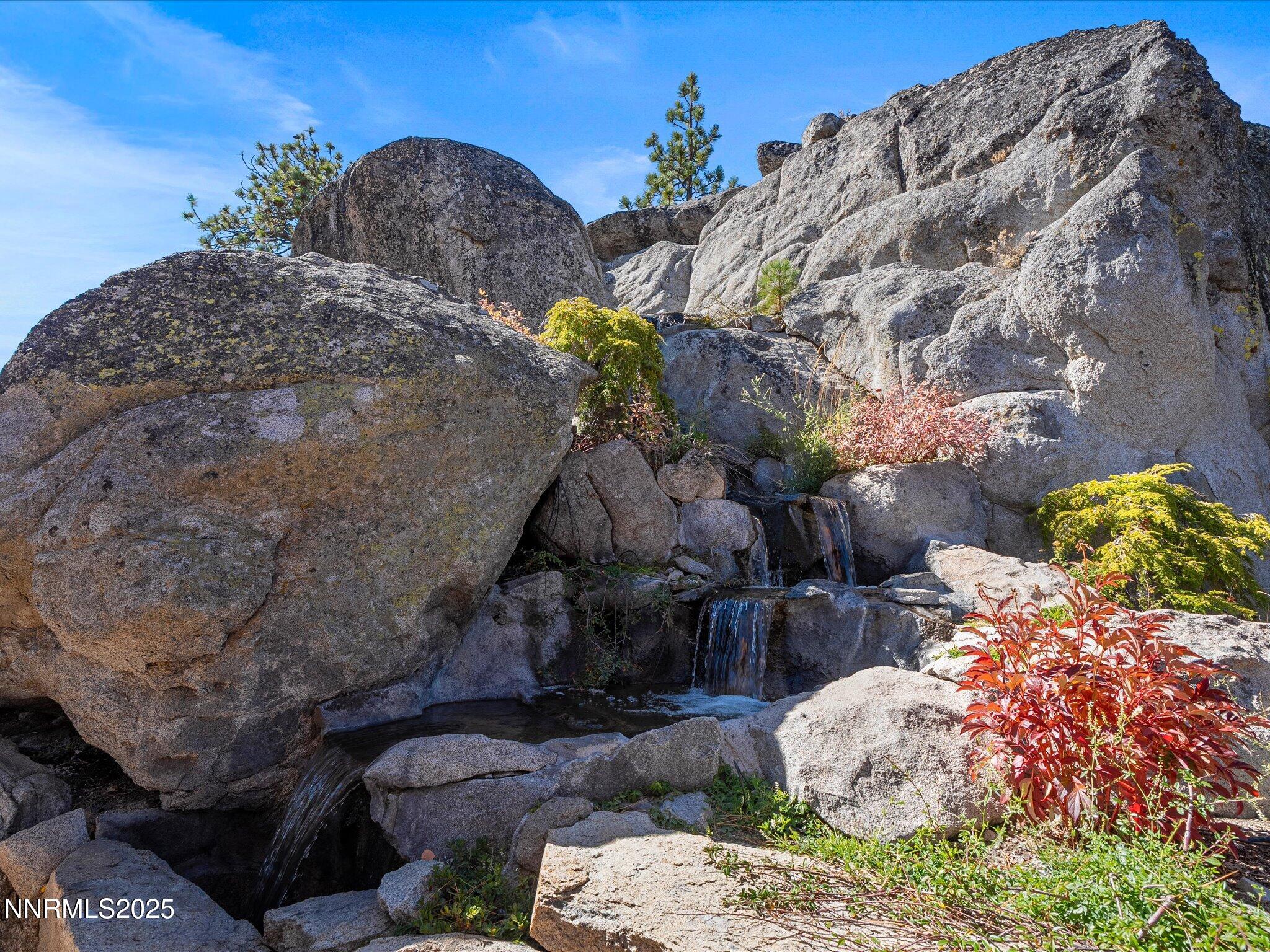 689 Tina Court Stateline, NV 89449 - Photo 3 of 102 065-689 Tina Ct-164