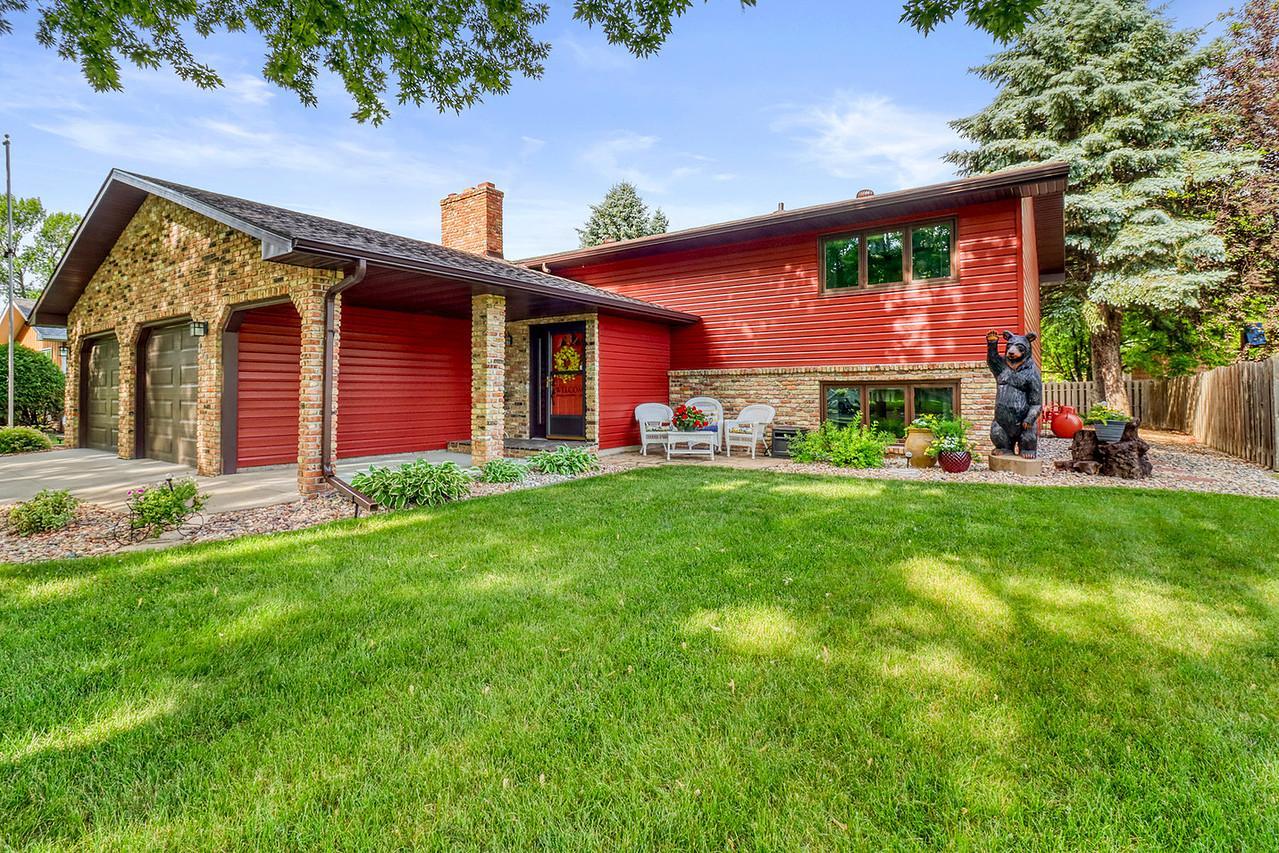 3907 3rd Street South Moorhead, MN 56560 - Photo 4 of 65