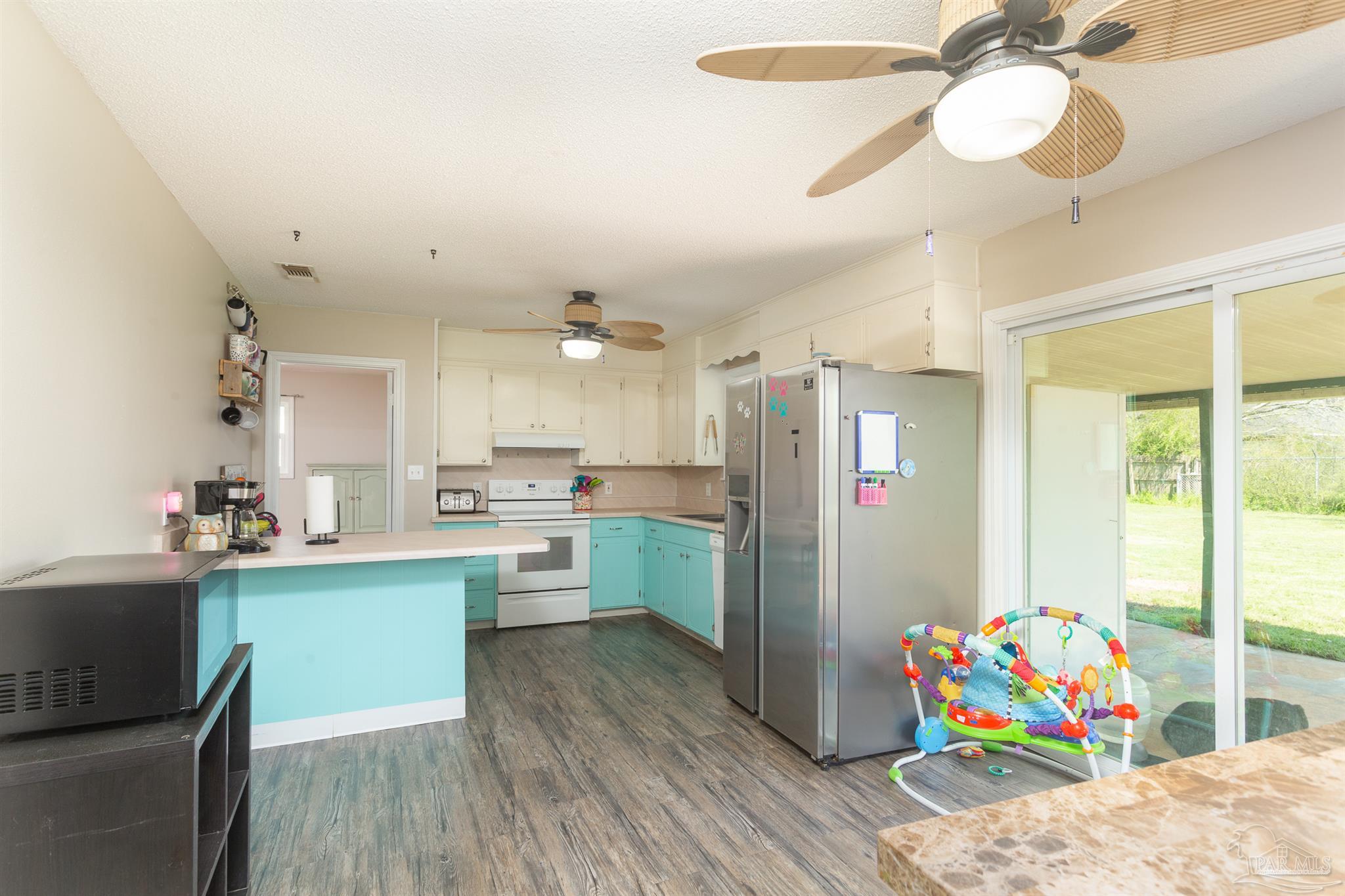 2562 Ryale Road Cantonment, FL 32533 - Photo 6 of 33 Gallery Image 6