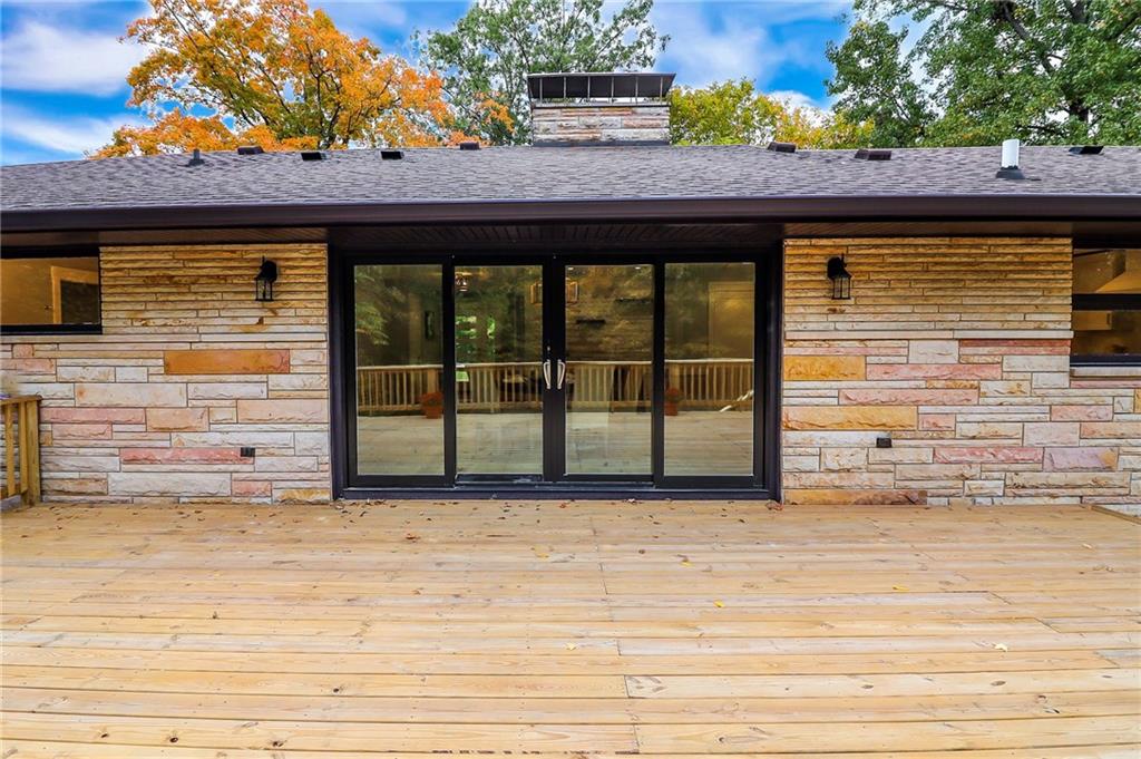 7011 Lantern Road Indianapolis, IN 46256 - Photo 14 of 54 Gallery Image 14