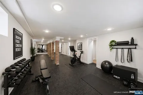$949,000 | 28 1/2 Irving Street, Montclair, NJ 07042