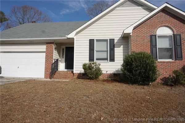 $1,650 | 7112 Summerlin Drive, Fayetteville, NC 28306