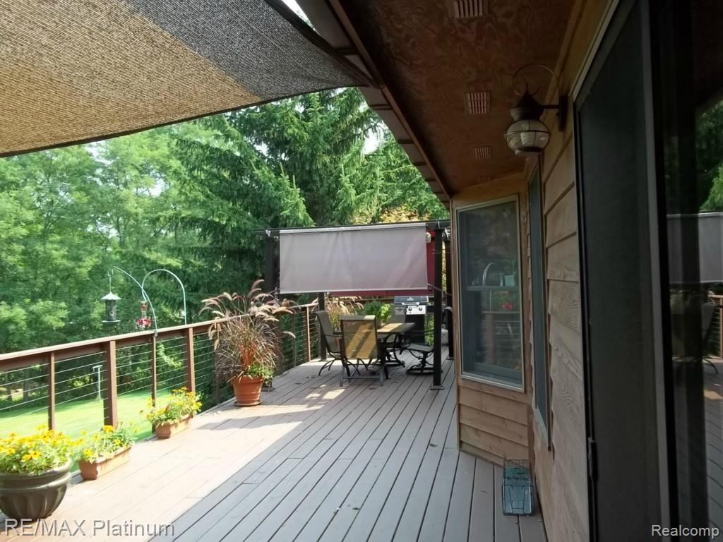 2274 Sexton Road Howell, MI 48843 - Photo 28 of 44 111_7087.jpg