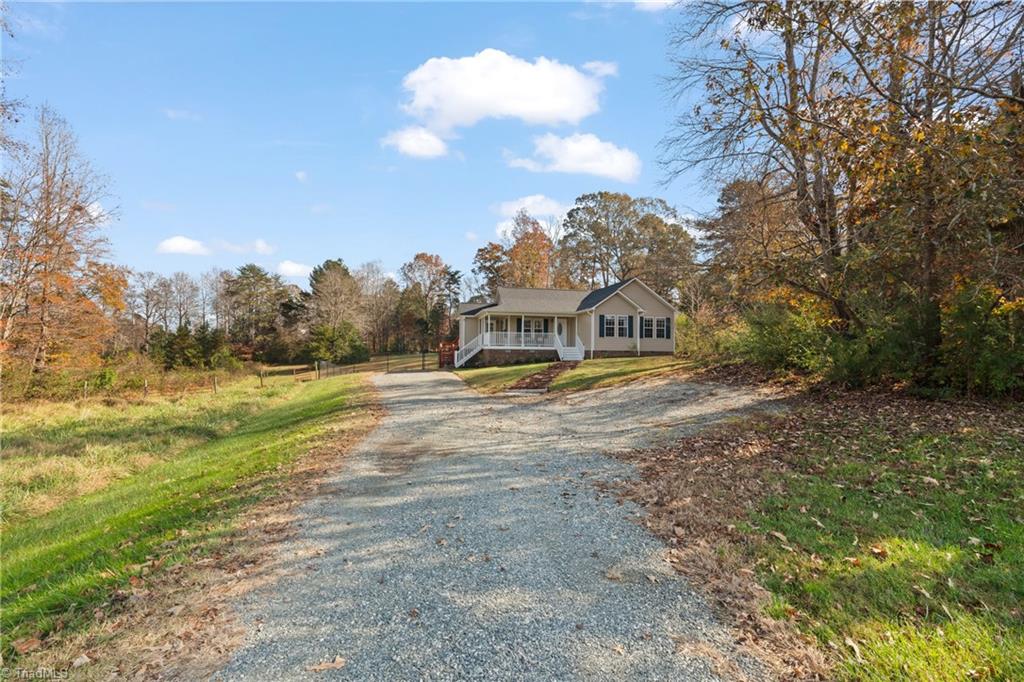 633 Cooks Mill Road Mebane, NC 27302 - Photo 3 of 50 Gallery Image 3