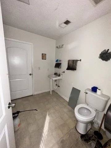 $77,000 | 97 Lucy Avenue, Memphis, TN 38106