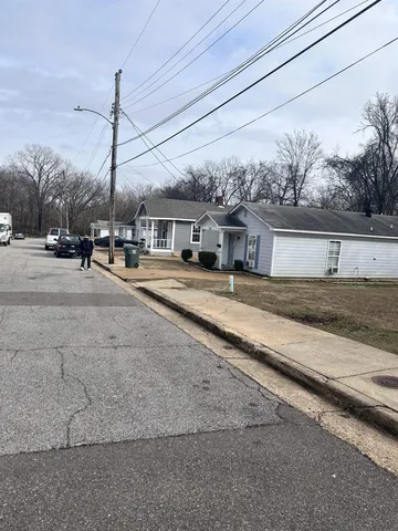 $77,000 | 97 Lucy Avenue, Memphis, TN 38106