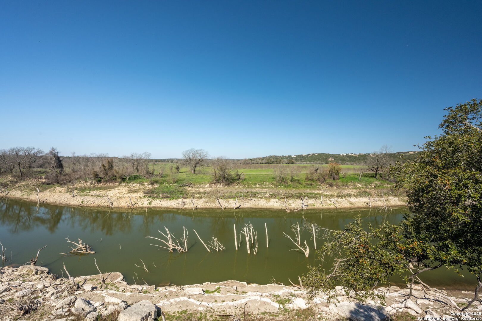 365 River Cliff Place Spring Branch, TX 78070 - Photo 24 of 48 a view of lake