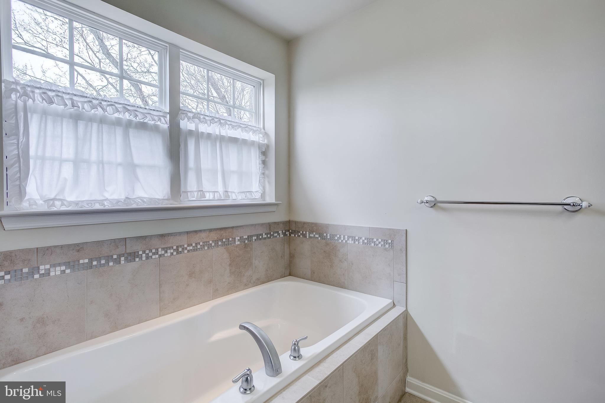 3005 Bender Ridge Court Baltimore, MD 21234 - Photo 15 of 22 Gallery Image 15