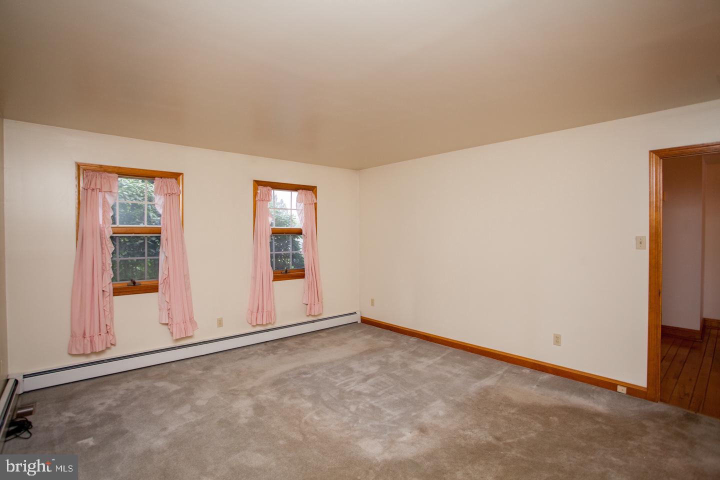 860 Keen Road Pottstown, PA 19465 - Photo 13 of 37 Gallery Image 13