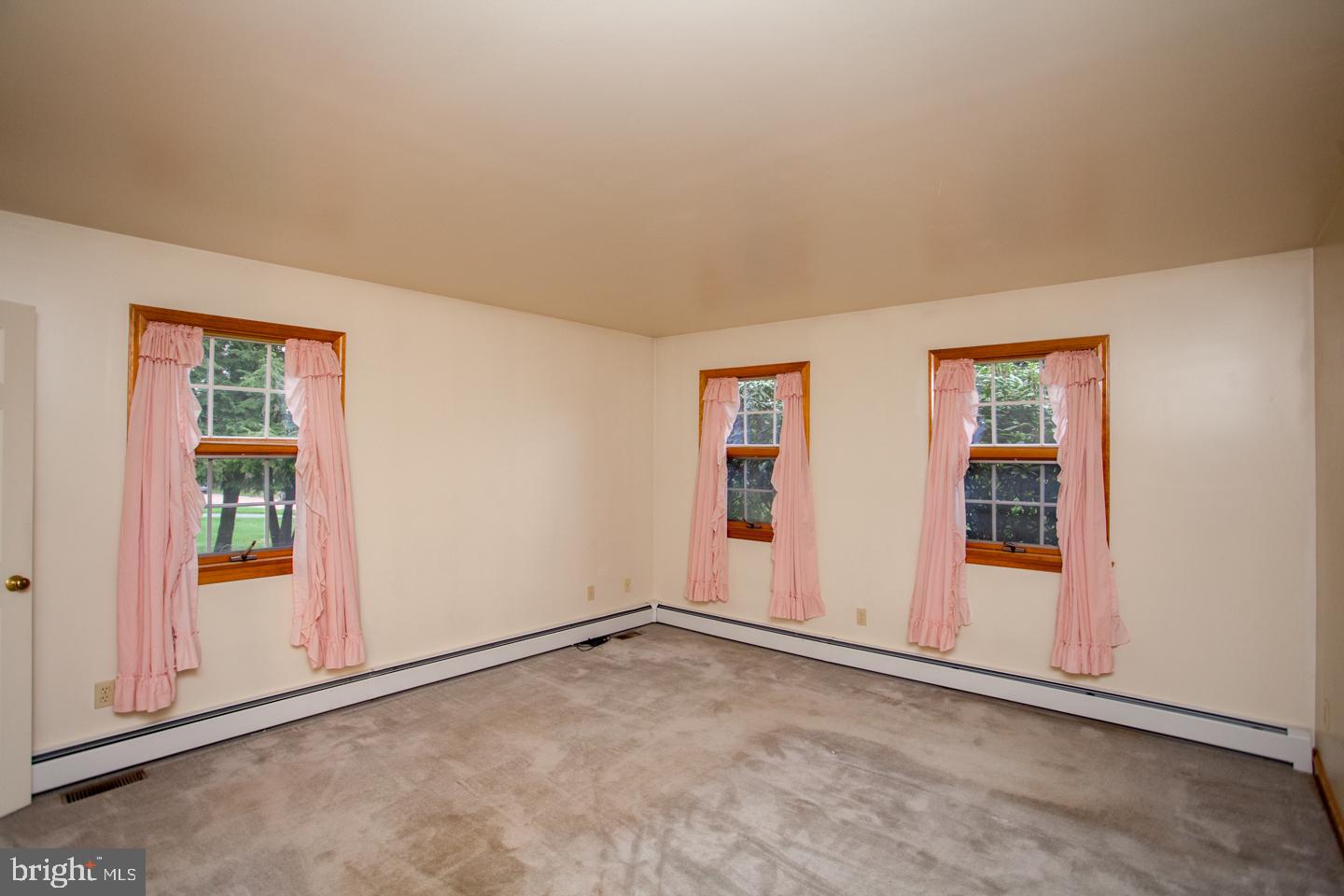 860 Keen Road Pottstown, PA 19465 - Photo 14 of 37 Gallery Image 14