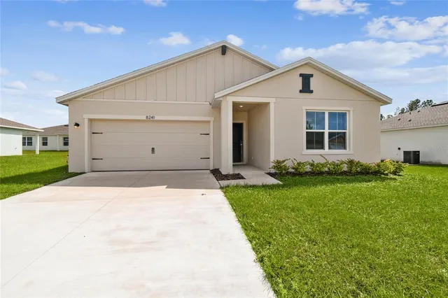 $289,990 | 8241 North Wakefield Drive, Unit 32, Dunnellon, FL 34434