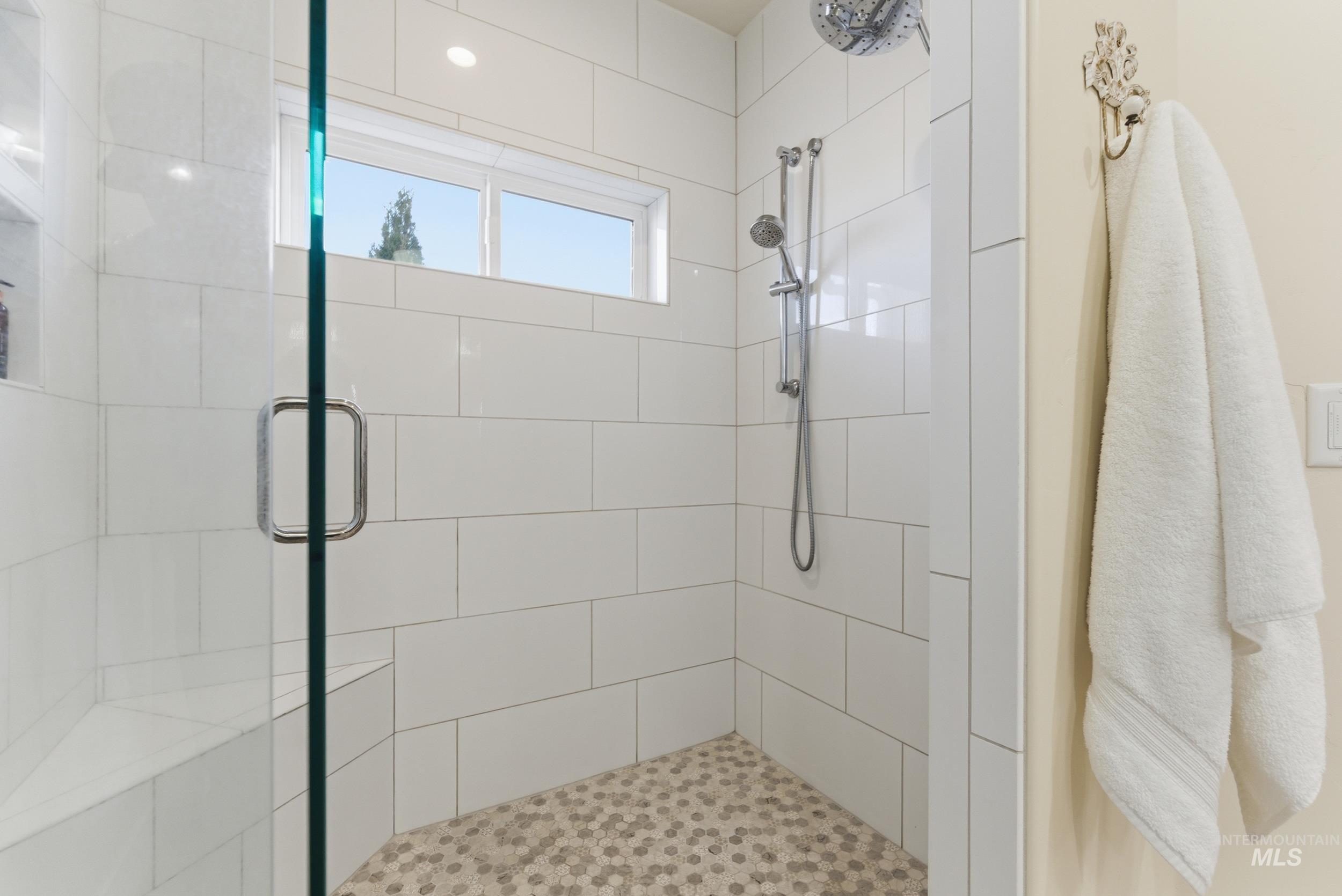 5800 Partridge Peak Avenue Caldwell, ID 83607 - Photo 22 of 50 Full bath with a stall shower