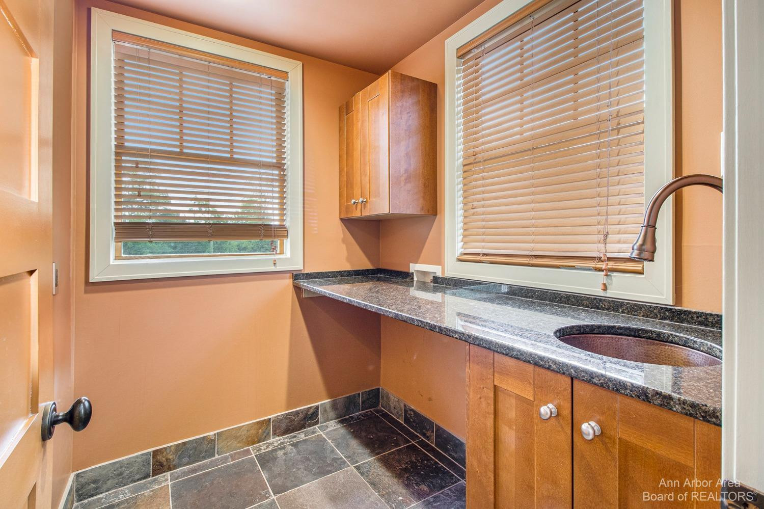 1645 South Maple Road Ann Arbor, MI 48103 - Photo 18 of 60 Photo 18