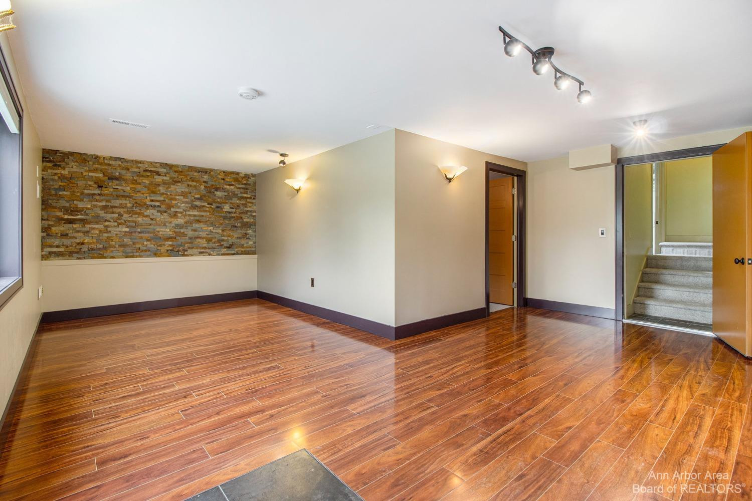 1645 South Maple Road Ann Arbor, MI 48103 - Photo 35 of 60 Photo 35