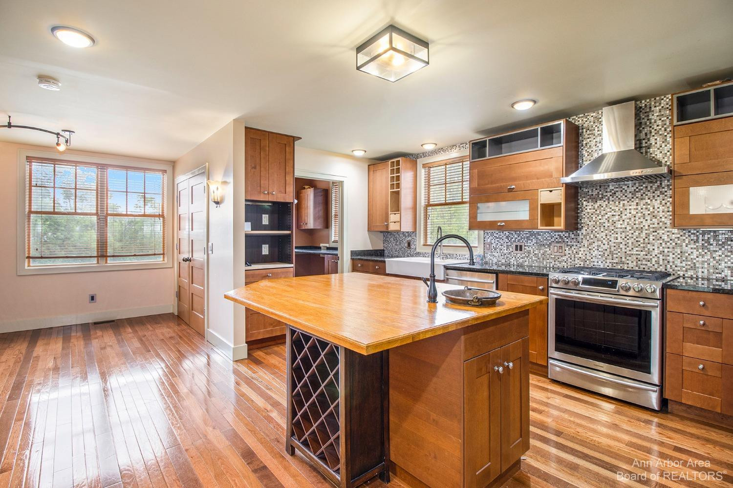 1645 South Maple Road Ann Arbor, MI 48103 - Photo 8 of 60 Photo 8