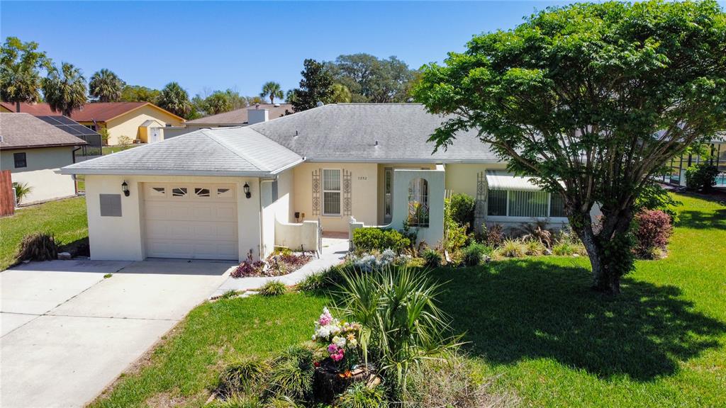 7352 Edinburgh Way Weeki Wachee, FL 34613 - Photo 1 of 1