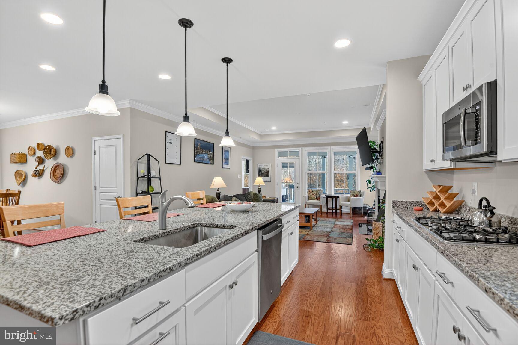 2727 Dragon Fly Way Odenton, MD 21113 - Photo 15 of 68 Kitchen