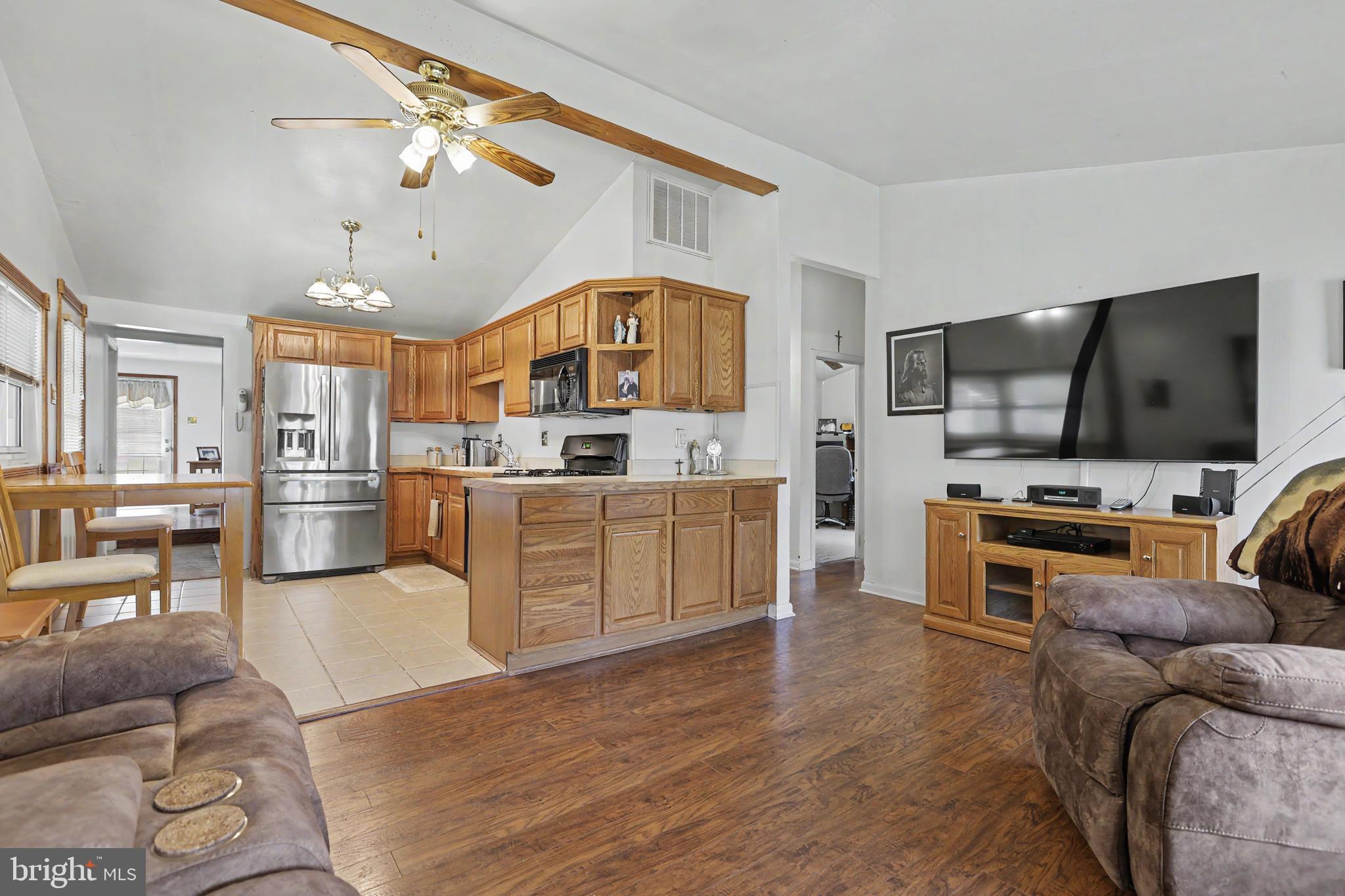 23 Avon Place Maple Shade, NJ 08052 - Photo 10 of 38