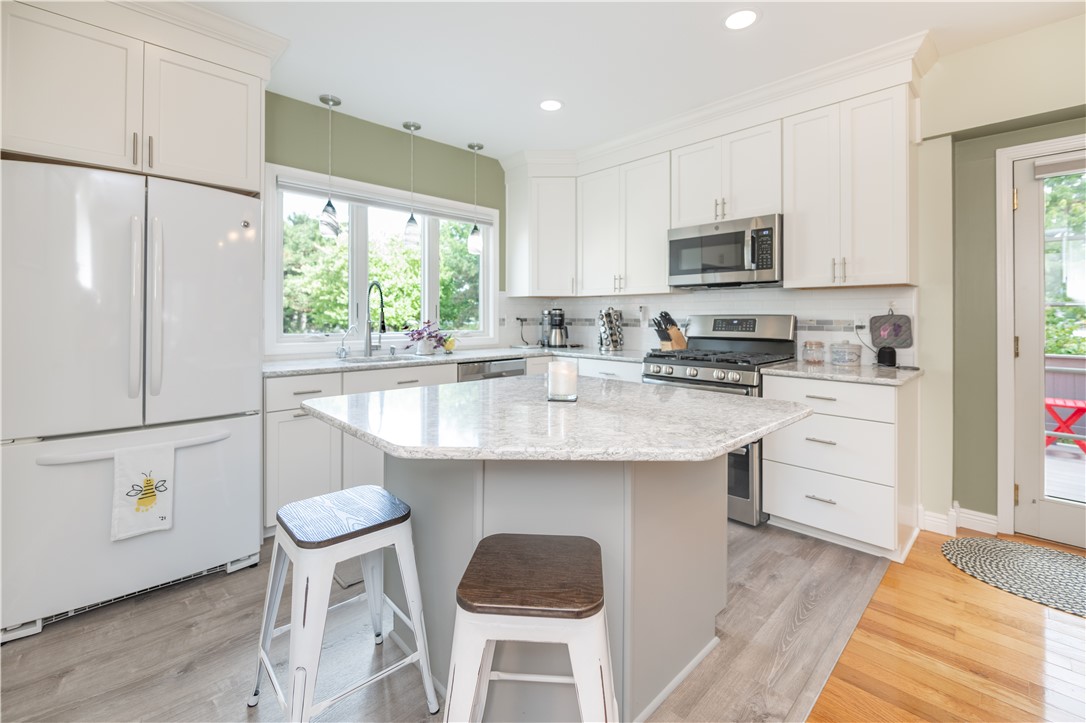 70 Cornhill Place Rochester, NY 14608 - Photo 7 of 23 Kitchen