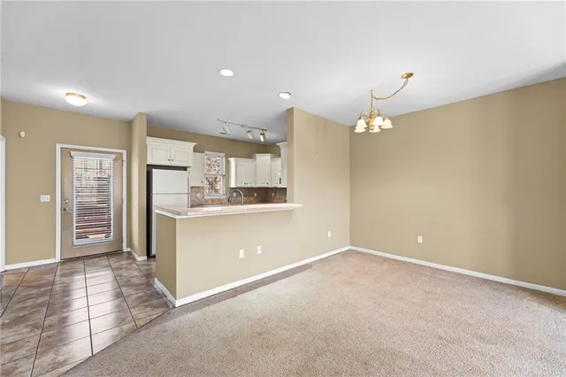 $250,000 | 5245 Overland Drive, Unit C12, Lawrence, KS 66049