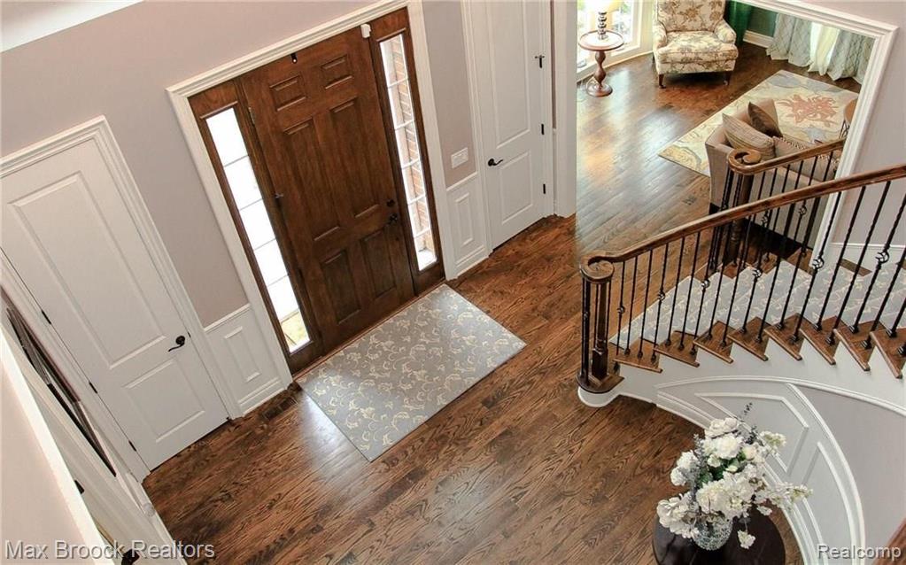 2165 Yorkshire Road Birmingham, MI 48009 - Photo 28 of 38 Gallery Image 28
