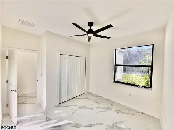 $1,900 | 2404 Dickens Avenue North, Lehigh Acres, FL 33971