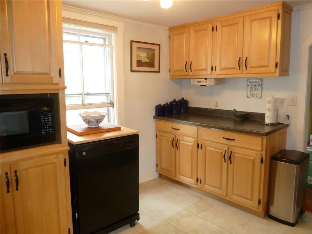 73 Beacon Street Bath, ME 04530 - Photo 8 of 35 Photo