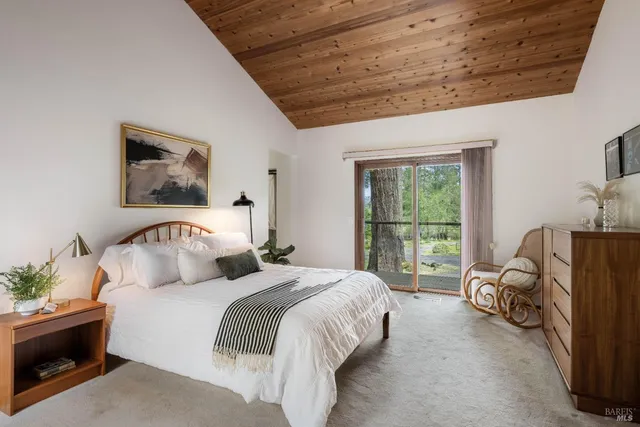 $1,545,000 | 1355 White Oak Drive, Santa Rosa, CA 95409