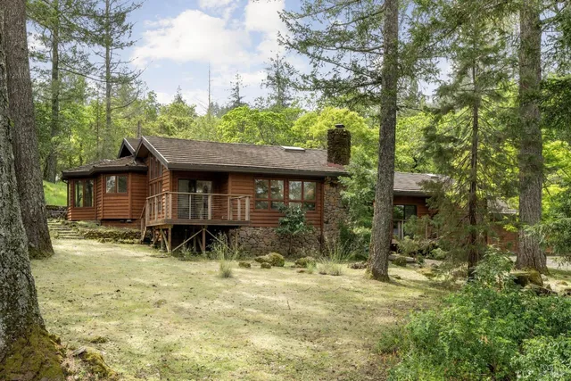 $1,545,000 | 1355 White Oak Drive, Santa Rosa, CA 95409