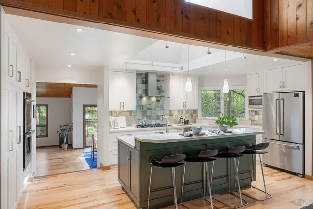 $1,545,000 | 1355 White Oak Drive, Santa Rosa, CA 95409