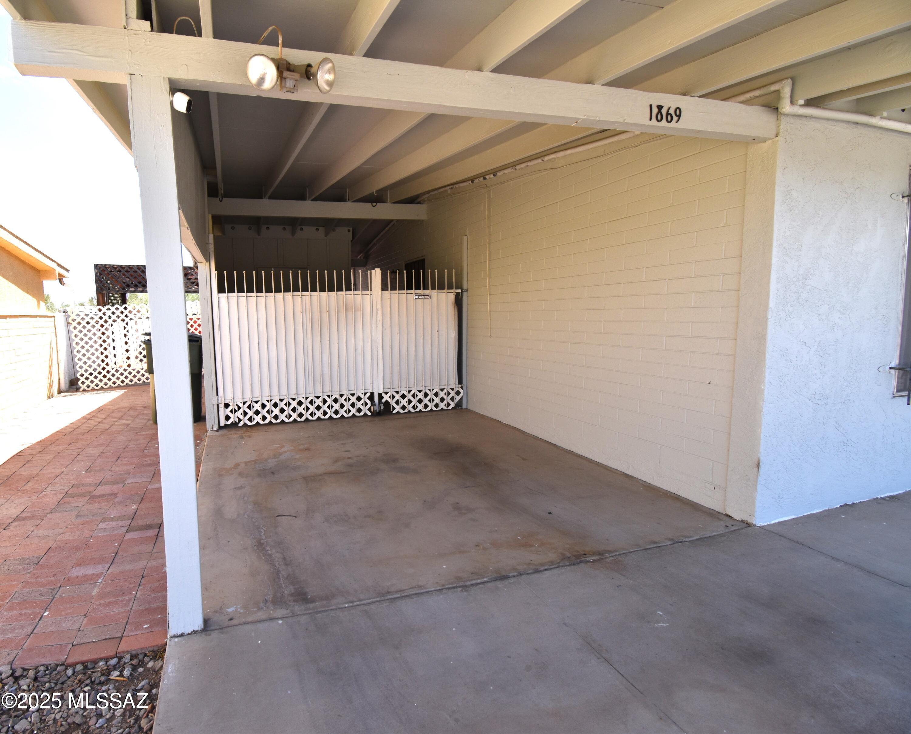 1869 West Saxony Road Tucson, AZ 85713 - Photo 3 of 42