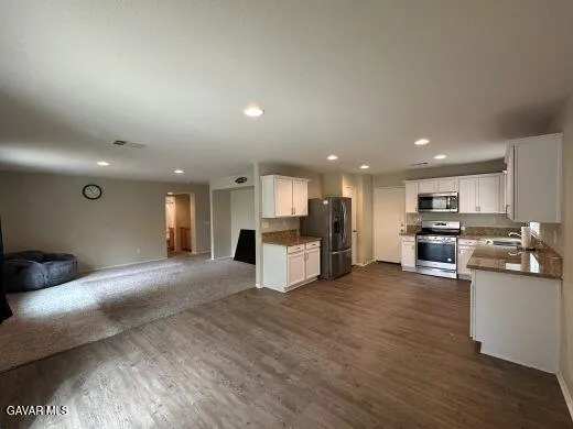 $4,500 | 3002 Jojoba Terrace, Palmdale, CA 93550