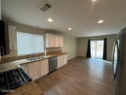 $4,500 | 3002 Jojoba Terrace, Palmdale, CA 93550