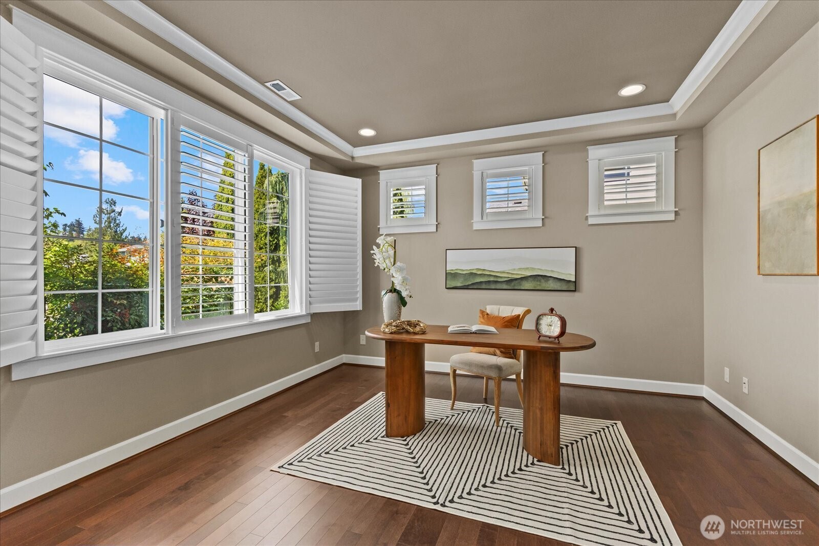 15112 101st Avenue Northeast Bothell, WA 98011 - Photo 3 of 39
